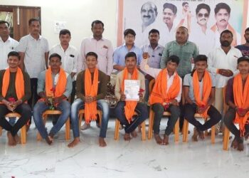 नॅशनल चॅम्पियनशिप स्पर्धेत विजयी खेळाडुंचा शिवसेनेतर्फे गौरव