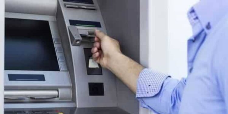 बँक ग्राहकांसाठी एक महत्त्वाची बातमी….