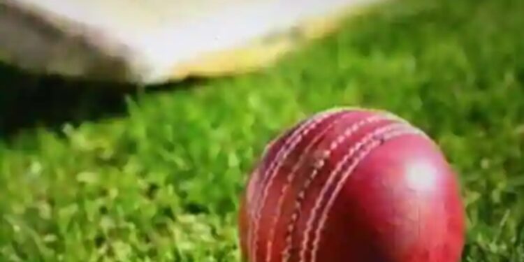 जळगाव जिल्हा क्रिकेट असोसिएशनतर्फे १६ वर्षाखालील मुलांची जिल्हा संघ निवड चाचणी