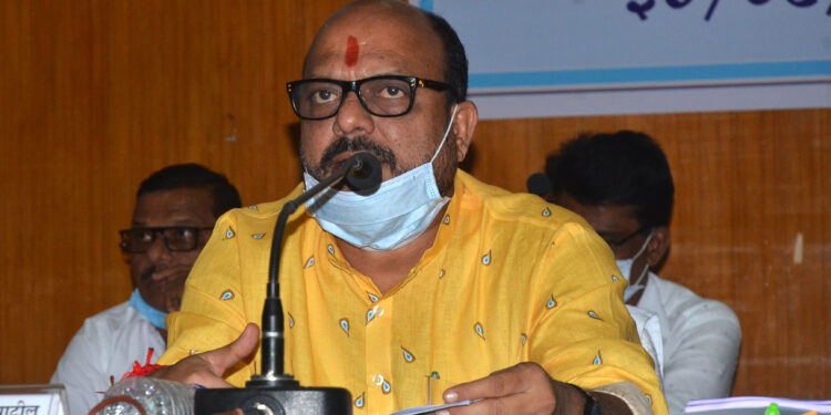 जिल्हा परिषद शाळेतील विद्यार्थ्यांचा शैक्षणिकस्तर उंचावण्यासाठी  16 कलमी कार्यक्रम राबविण्यास  बैठकीत मंजूरी