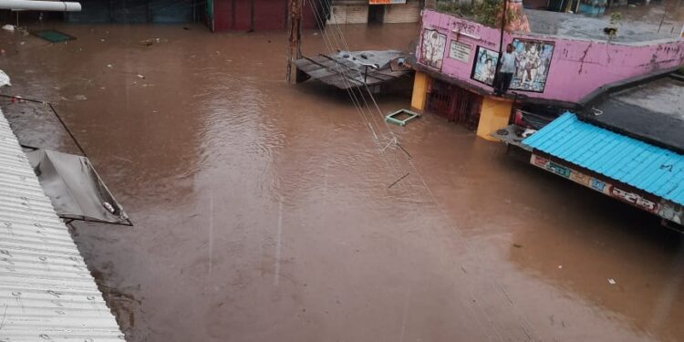 कन्नड घाट व डोंगरी परिसरात ढग फुटी सदृश पाऊस ; आज दिवस भरातील महत्वाच्या घडामोडी जाणून घ्या….