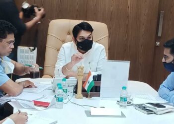 जळगाव जिल्ह्यातील धान्य वितरण व्यवस्थेचा राज्यमंत्र्यांनी घेतला आढावा