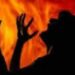 धक्कादायक ! दारूच्या नशेत अंगावर पेट्रोल टाकून महिलेस जाळले
