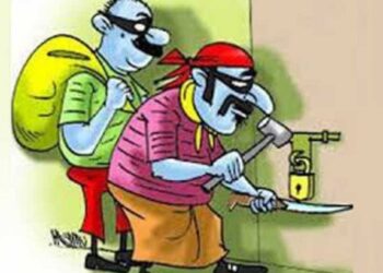 जळगावात बंद घर फोडून अडीच लाखांचा ऐवज लांबविला