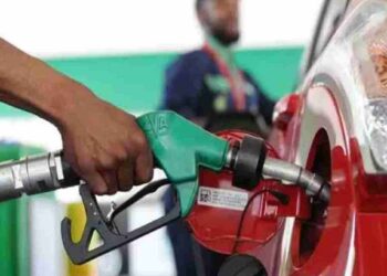 पेट्रोल डिझेल दराबाबत पेट्रोलियम कंपन्यांनी घेतला ‘हा’ निर्णय