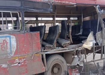 ट्रक आणि एसटीचा भीषण अपघात ; वृद्ध महिलेचा जागीच मृत्यू, 18 प्रवासी जखमी