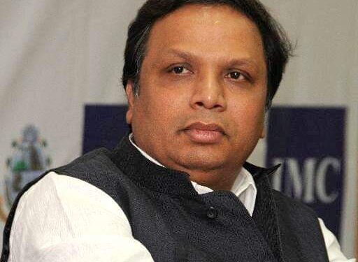 ‘त्या’ घटनेची उच्च न्यायालयाच्या निवृत्त न्यायाधीशांकडून चौकशी करा