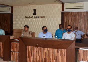 यावर्षी गणेशोत्सव साध्या पद्धतीने साजरा करण्याबाबतचे निर्देश राज्य शासनाने दिले आहेत – जिल्हाधिकारी अभिजित राऊत