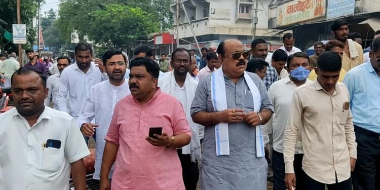 शेतकरी आंदोलनाला पाठिंबा म्हणून पाचोरा शहर बंद यशस्वी