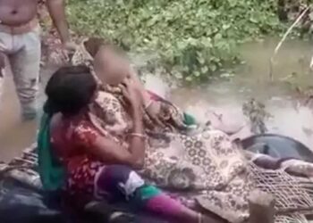 पुरामुळे सात्री गावाचा संपर्क तुटला ; उपचाराअभावी १३ वर्षीय मुलीचा मृत्यू