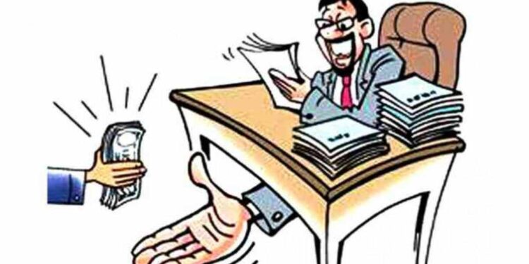 ५०० रुपयाची लाच भोवली ; फैजपूर पोलीस ठाण्यातील पोलीस नाईक जाळ्यात