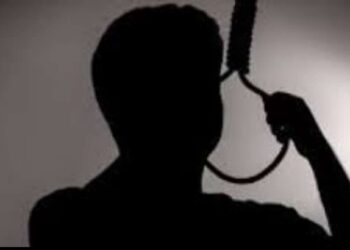 गळफास घेऊन तरुणाची आत्महत्या ; एरंडोल येथील घटना