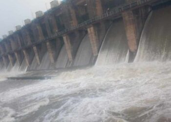 तापी नदी काठावरील गावातील नागरिकांना सतर्कतेचा इशारा