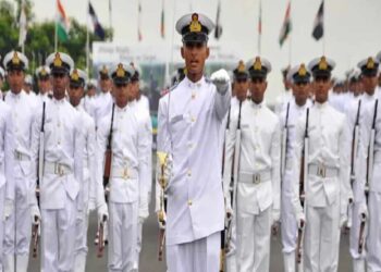 भारतीय नौदलात विविध पदांच्या १८१ जागांसाठी भरती, असा करा अर्ज
