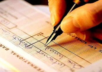 पुढील महिन्यापासून ‘या’ बँकांच्या चेकबुकद्वारे पेमेंट करणे होणार बंद