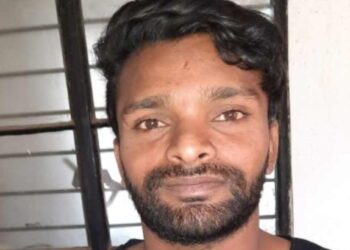 हद्दपार असलेल्या आरोपीच्या घरातून आवळल्या मुसक्या