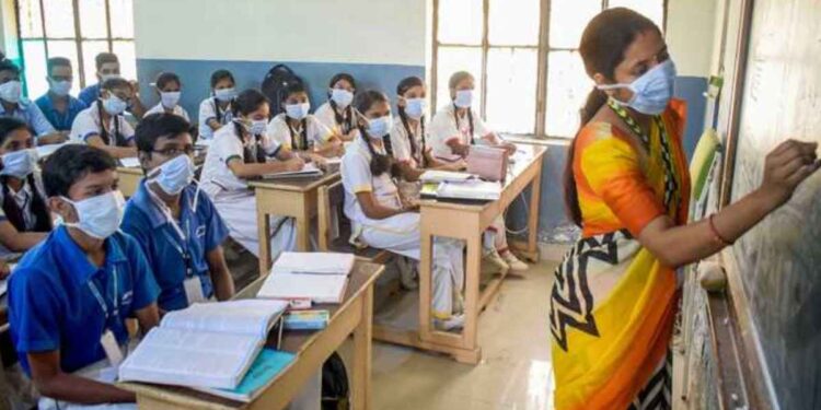 राज्यातील विद्यार्थी-पालकांसाठी महत्त्वाची बातमी ; अखेर ‘या’ तारखेपासून शाळा सुरू होणार