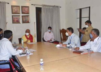 प्राधान्य कुटूंब योजनेत पात्र ठरणाऱ्या लाभार्थ्यांना रेशनकार्ड उपलब्ध करुन द्या :- ना. छगन भुजबळ