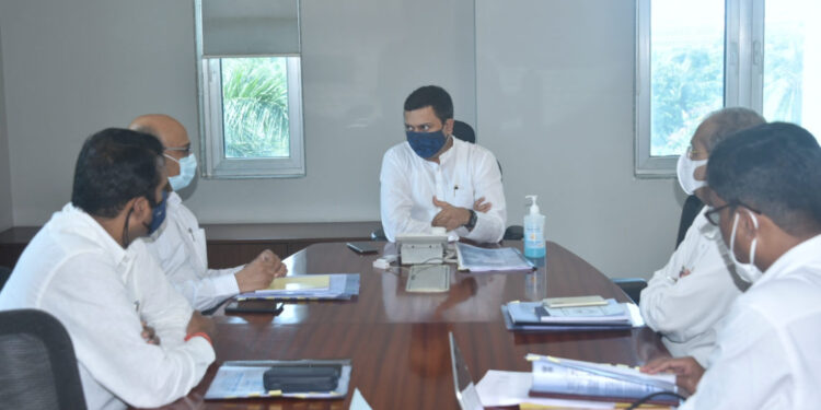 प्रत्येक जिल्ह्यात शासकीय वैद्यकीय महाविद्यालय होणार