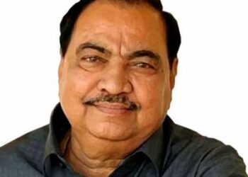 ज्याचा बाप मास्तर होता त्यानं हजार बाराशे कोटीची मालमत्ता जमवली – एकनाथराव खडसे