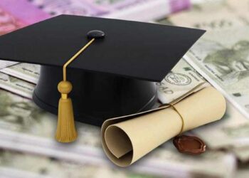 एज्युकेशन लोन घेण्यापूर्वी ‘या’ गोष्टी लक्षात ठेवा, काय आहेत? जाणून घ्या