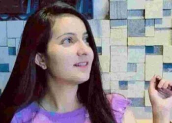 डॉक्टर तरुणीची आत्महत्या, कागदावर 200 वेळा लिहिलं ‘आशिष LOVE वैशाली’