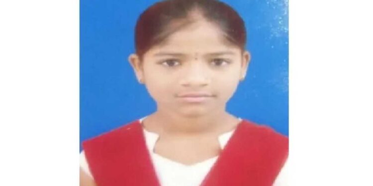 खळबळजनक : किनगाव येथे शाळकरी मुलीने घेतला गळफास