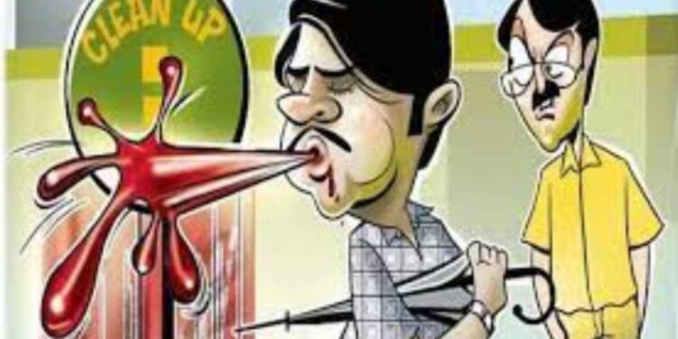 सार्वजनिक ठिकाणी थुंकणाऱ्या व्यक्तींवर दंडात्मक कारवाई करा ; जिल्हाधिकारी