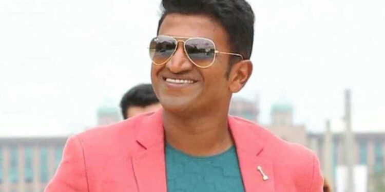 साऊथच्या सुपरस्टार पुनीत राजकुमार यांचं हार्ट अटॅकने निधन