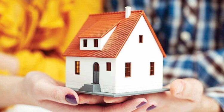 ‘फेस्टिव्ह’ धमाका ; ‘या’ बँकेकडून गृहकर्जावरील व्याजदरात 2.25 % च्या कपातीची घोषणा