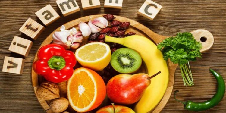 व्हिटॅमिन ‘सी’च्या अभावामुळे होऊ शकतो ‘हा’ धोकादायक आजार, टाळण्यासाठी या गोष्टी खा !