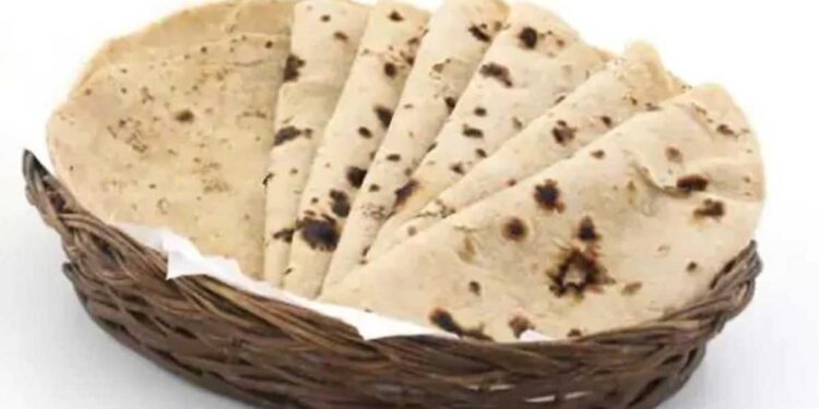 शिळी भाकर खाल्ल्याने ‘हे’ आजार पळून जातील, फक्त योग्य वेळ आणि पद्धत जाणून घ्या