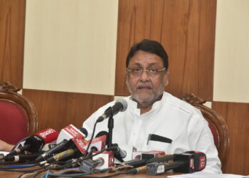 महाराष्ट्र राज्य वक्फ मंडळाच्या कोणत्याही कार्यालयावर ईडीचे छापे पडलेले नाहीत