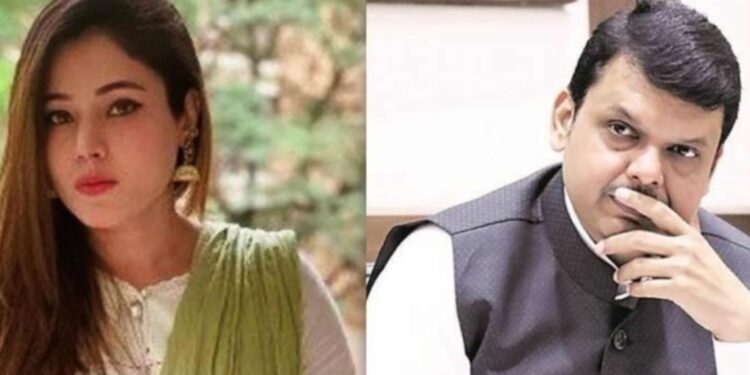 लेखी माफी मागा, नाहीतर… नवाब मालिकांच्या मुलीची फडणवीसांना नोटीस