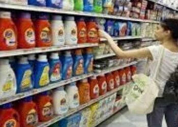 महागाईचा झटका : आता साबण आणि सर्फ झाला महाग, किमती एवढ्या रुपयांनी वाढल्या