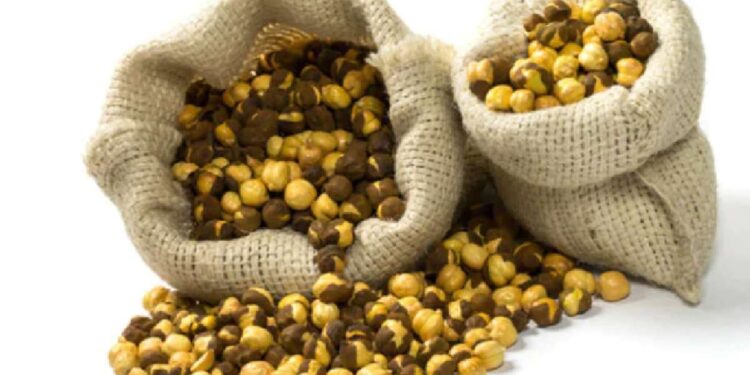 पुरुषांनी दुधासोबत मूठभर भाजलेले हरभरे खावे, मिळतील ‘हे’ जबरदस्त फायदे