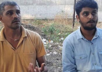 दहा हजाराची लाच घेताना दोन आरटीओ एजंटांना अटक