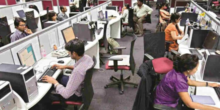 आता नोकरी सोडणेही महागात पडणार! नोटीस कालावधीत जीएसटीही भरावा लागेल