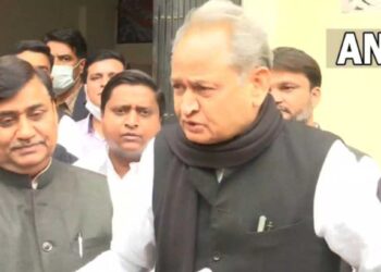 राजस्थानमध्ये राजकीय भूकंप ; सर्व मंत्र्यांनी दिले राजीनामे