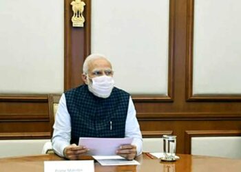 कोरोनाच्या नव्या रूपाने देशाची चिंता वाढवली, पंतप्रधान मोदींनी बोलावली महत्त्वाची बैठक