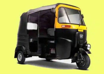 ऑटो रिक्षाचालकांना मीटर प्रमाणे भाडे आकारणे बंधनकारक