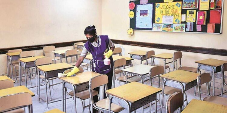 उद्यापासून राज्यातील शाळा सुरु ; शासनाच्या मार्गदर्शक सूचना जारी