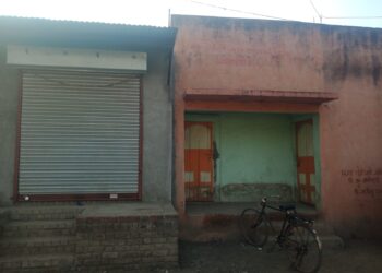 कासोदा ; अंगणवाडी शेजारील ग्रामपंचायतीच्या जागेत अतिक्रमण नोटीस देऊनही जैसे थे…