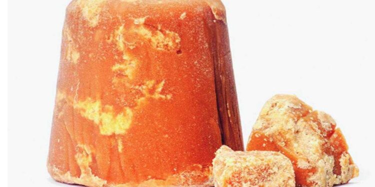 हिवाळ्यात गुळाचे अतिसेवन पडू शकते भारी, जाणून घ्या कारण