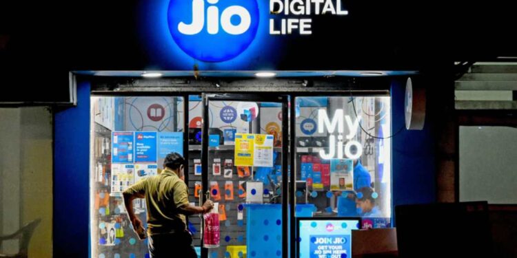 Jio ने लॉन्च केला सर्वात स्वस्त प्लान, यूजर्सना मिळतील अनेक फायदे