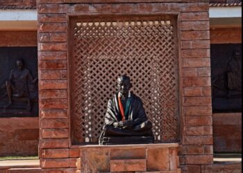 गांधीतीर्थतर्फे नववर्ष स्वागतार्थ पीसवॉकचे आयोजन