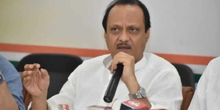 तुटेपर्यंत ताणू नका अन्यथा..संपकरी एसटीच्या कर्मचाऱ्यांना उपमुख्यमंत्र्यांचा निर्वाणीचा इशारा