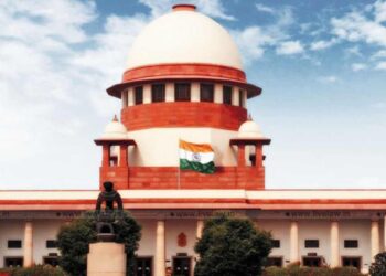 राज्य सरकारला दणका ! ओबीसींच्या राजकीय आरक्षणाला सर्वोच्च न्यायालयाकडून स्थगिती