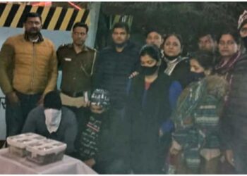 बॉयफ्रेंड-गर्लफ्रेंडने फिल्मी स्टाईलने अपहरण करून मागितले 1 कोटी; पण ‘या’ चुकीमुळे प्रकरणाचा झाला उलगडा