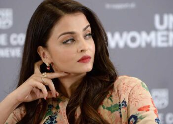 बच्चन कुटुंबियांच्या अडचणीत वाढ, ऐश्वर्या राय बच्चनला ईडीचे समन्स